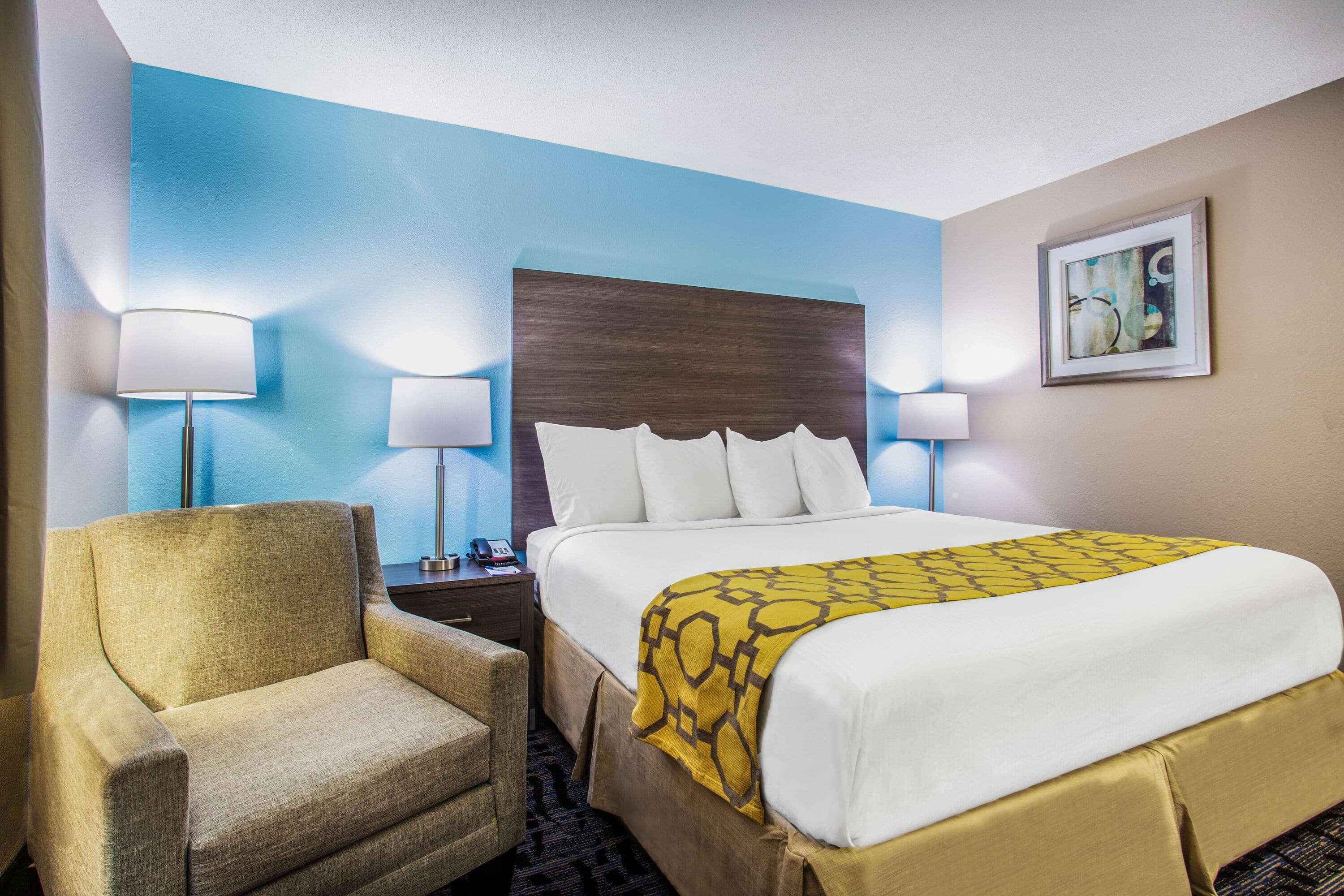 Hotel Baymont By Wyndham Joliet Esterno foto