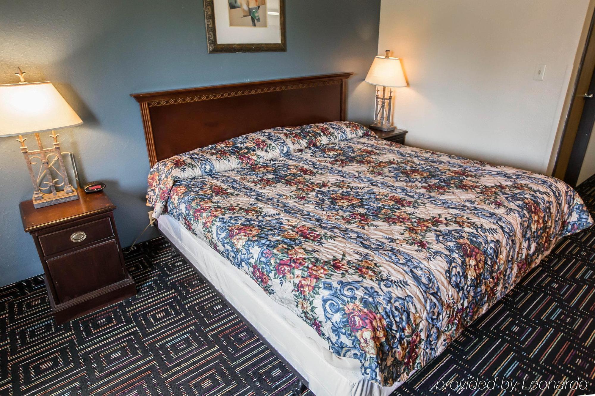 Hotel Baymont By Wyndham Joliet Esterno foto
