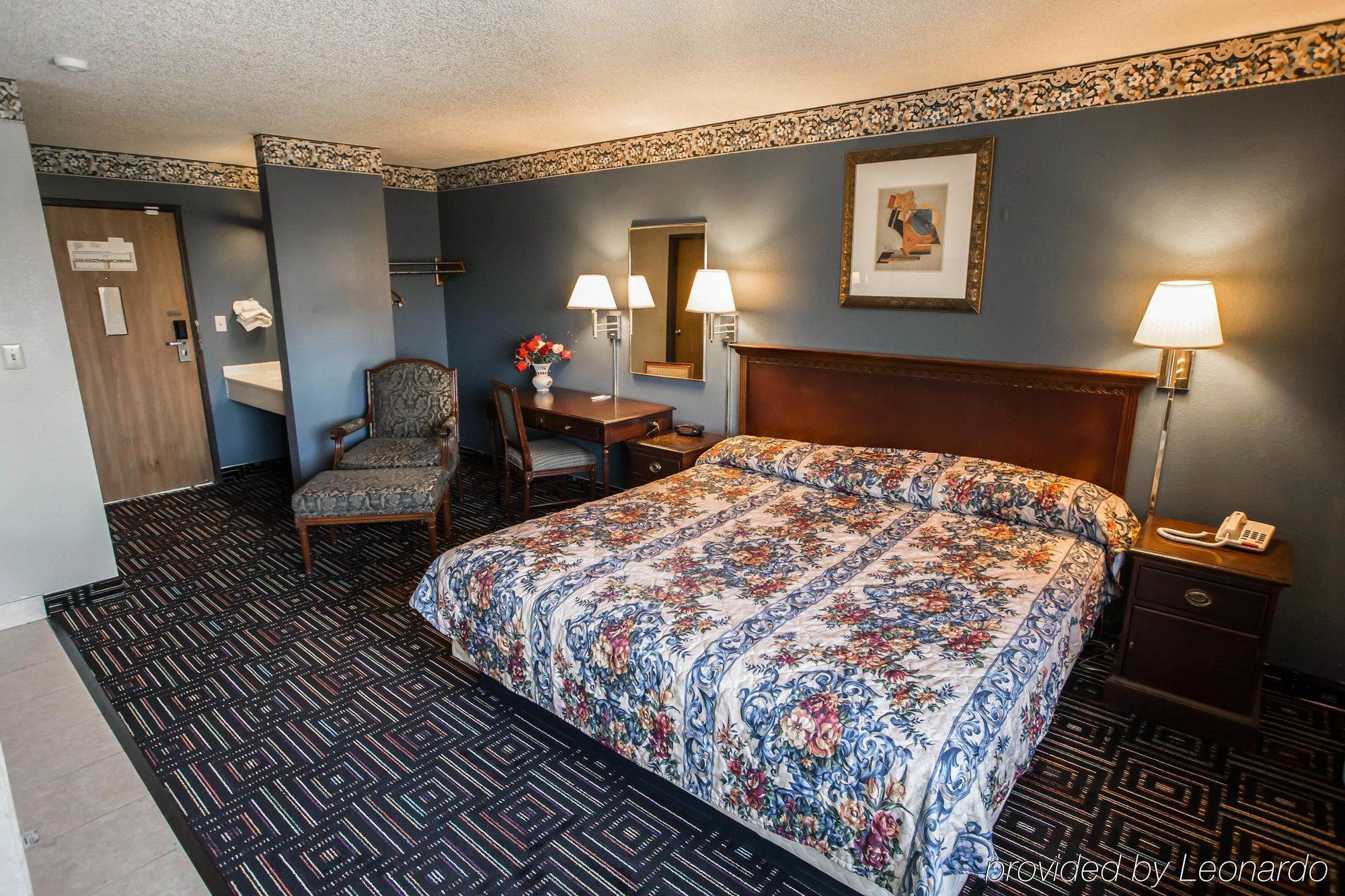 Hotel Baymont By Wyndham Joliet Esterno foto